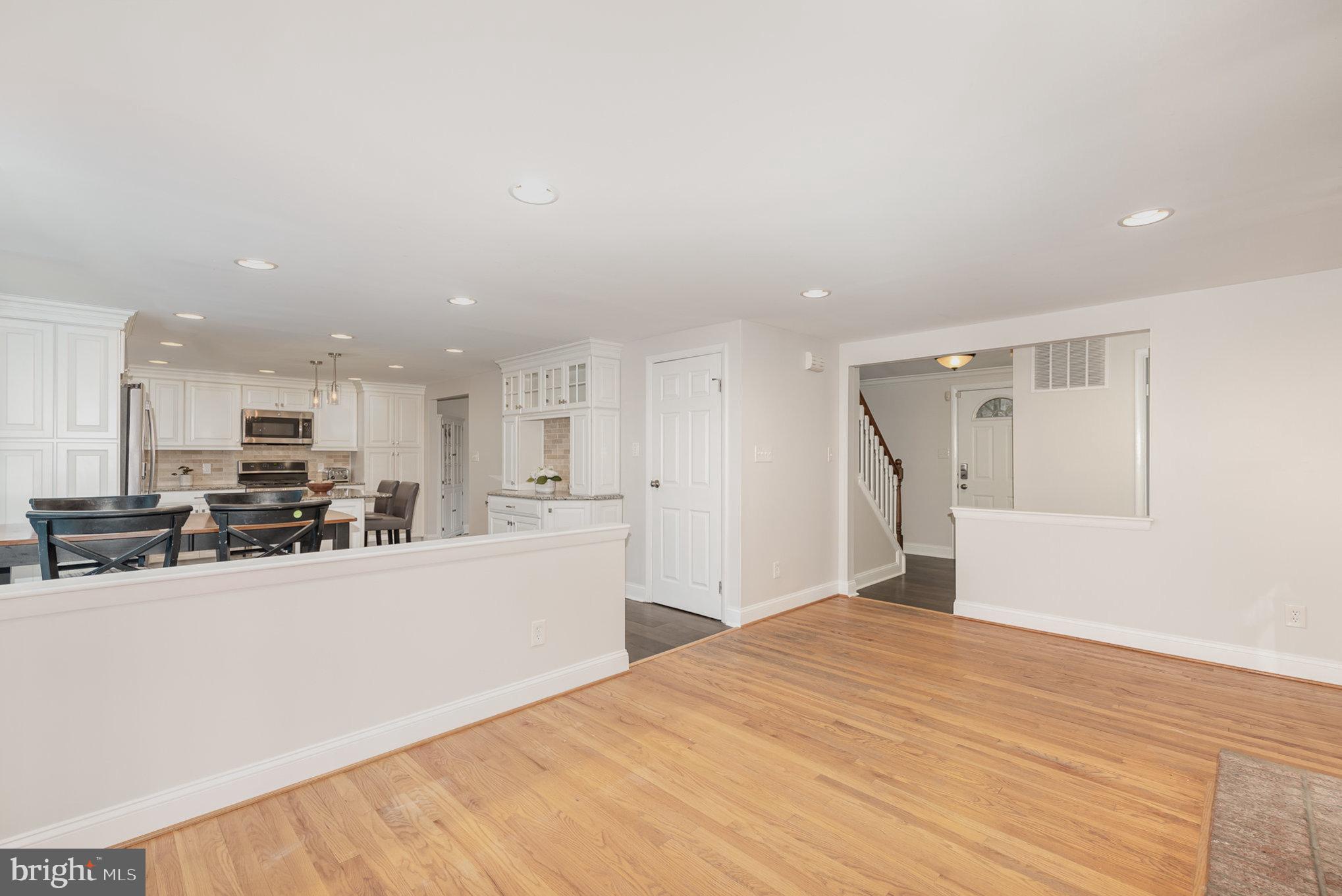 SPRINGDALE - Residential