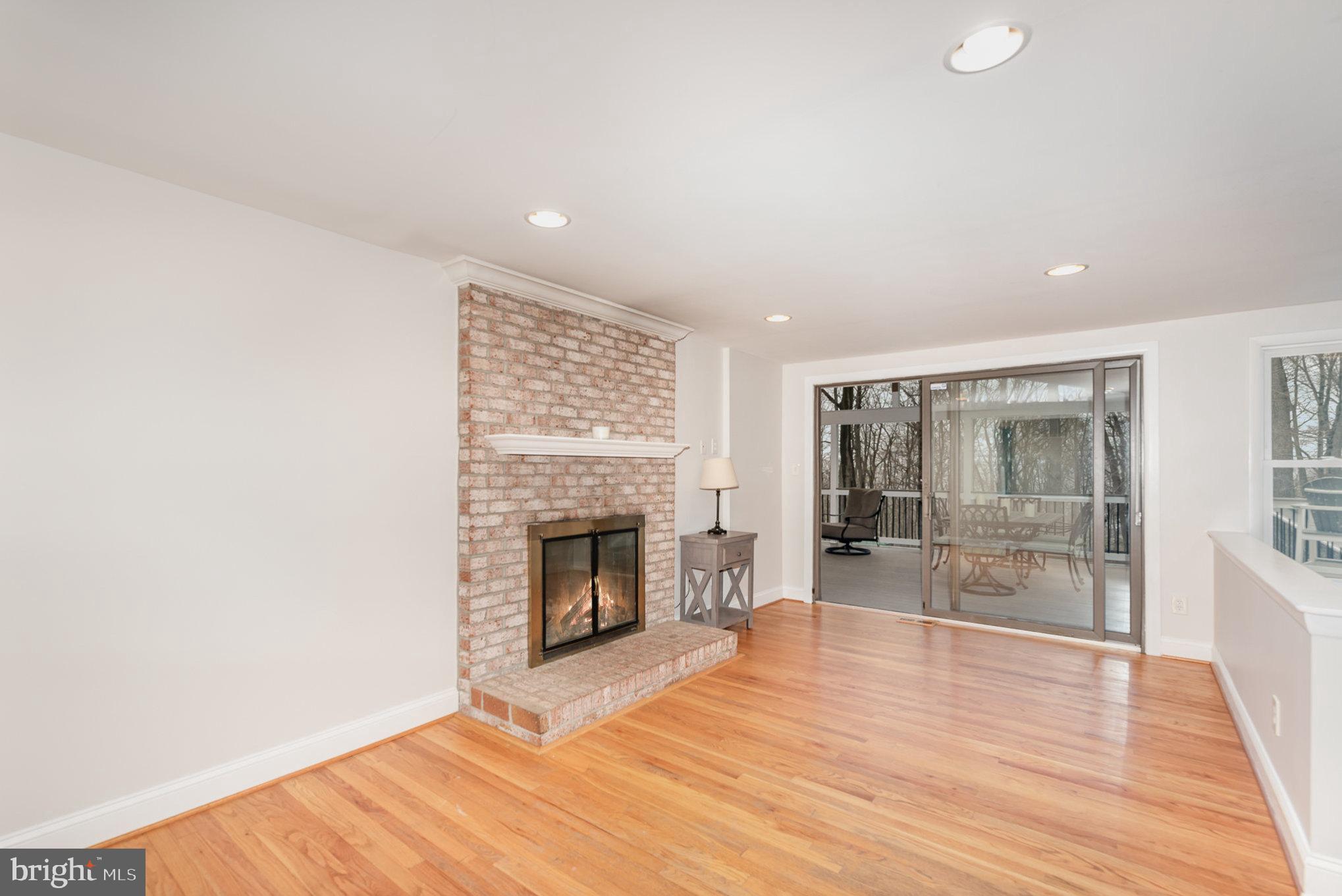 SPRINGDALE - Residential