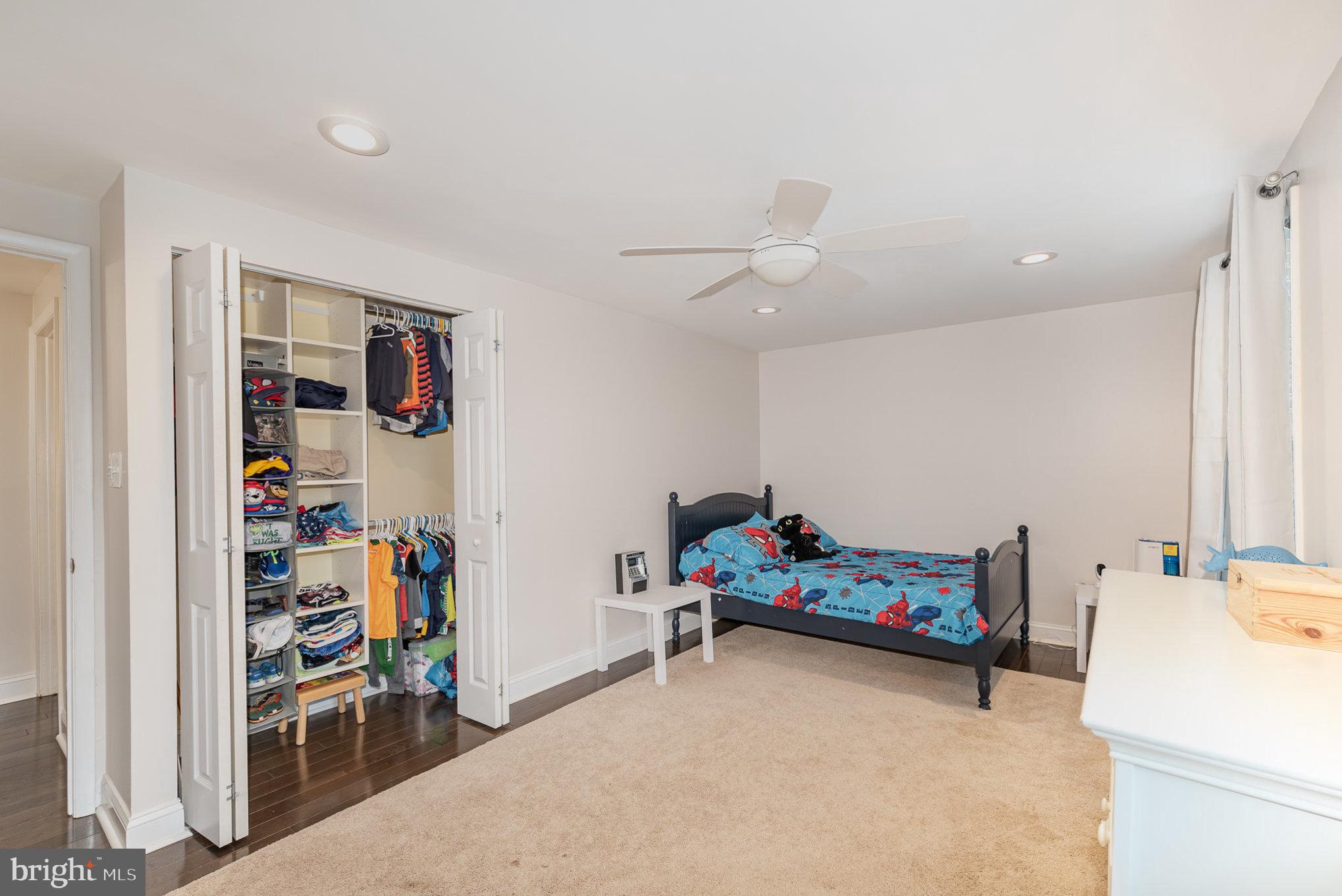 SPRINGDALE - Residential