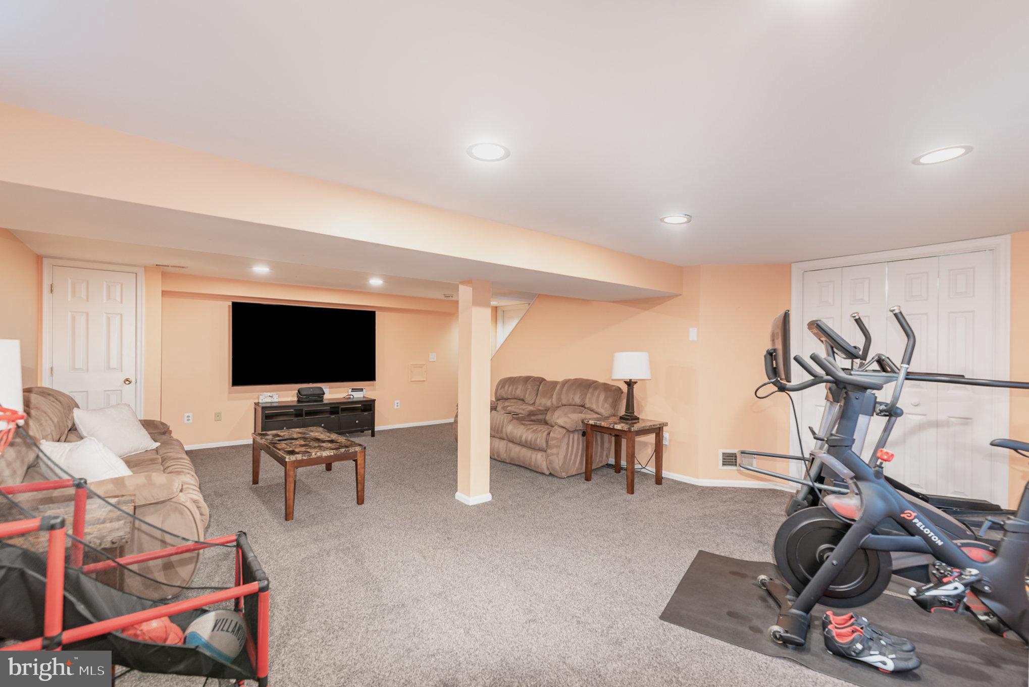 SPRINGDALE - Residential