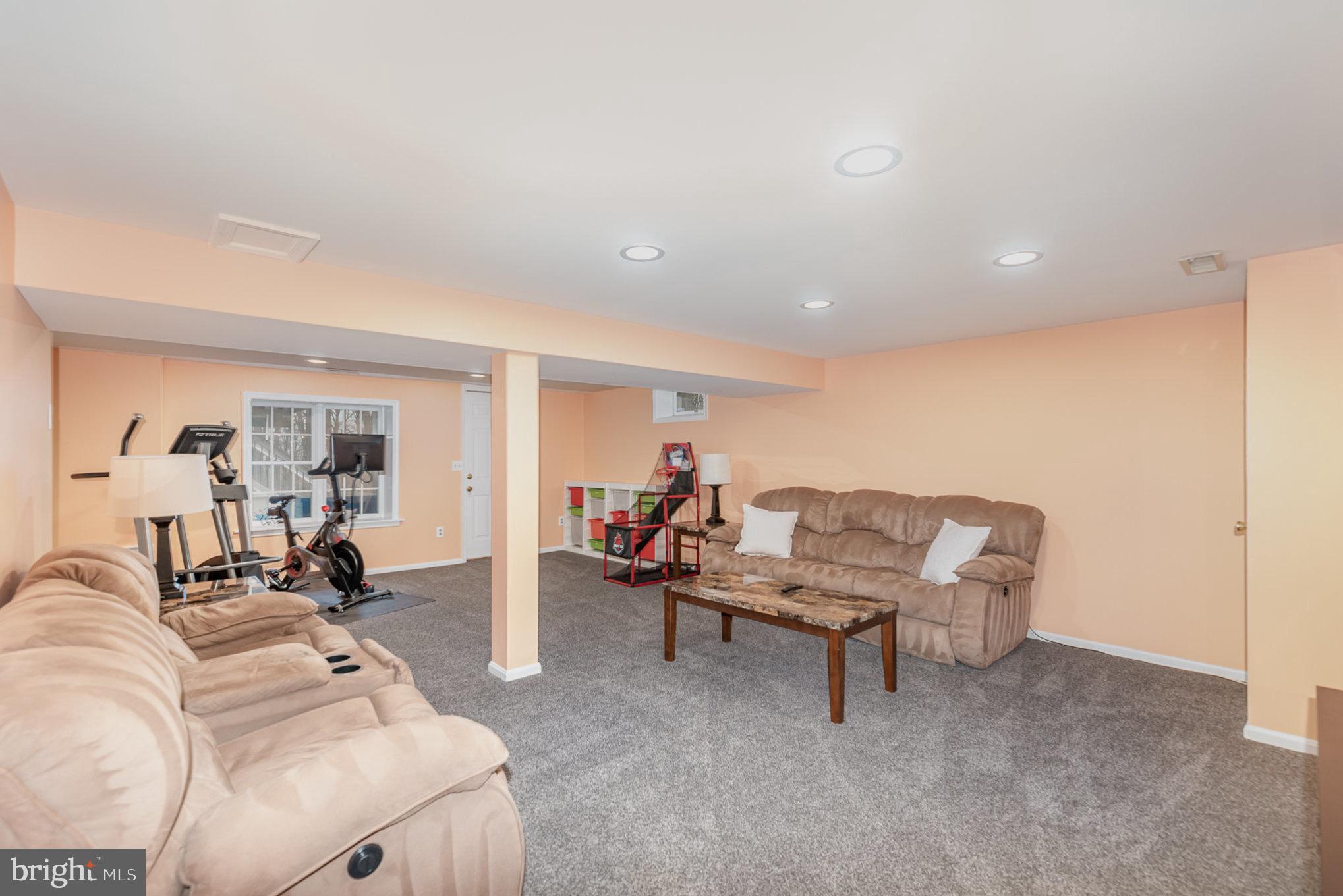 SPRINGDALE - Residential