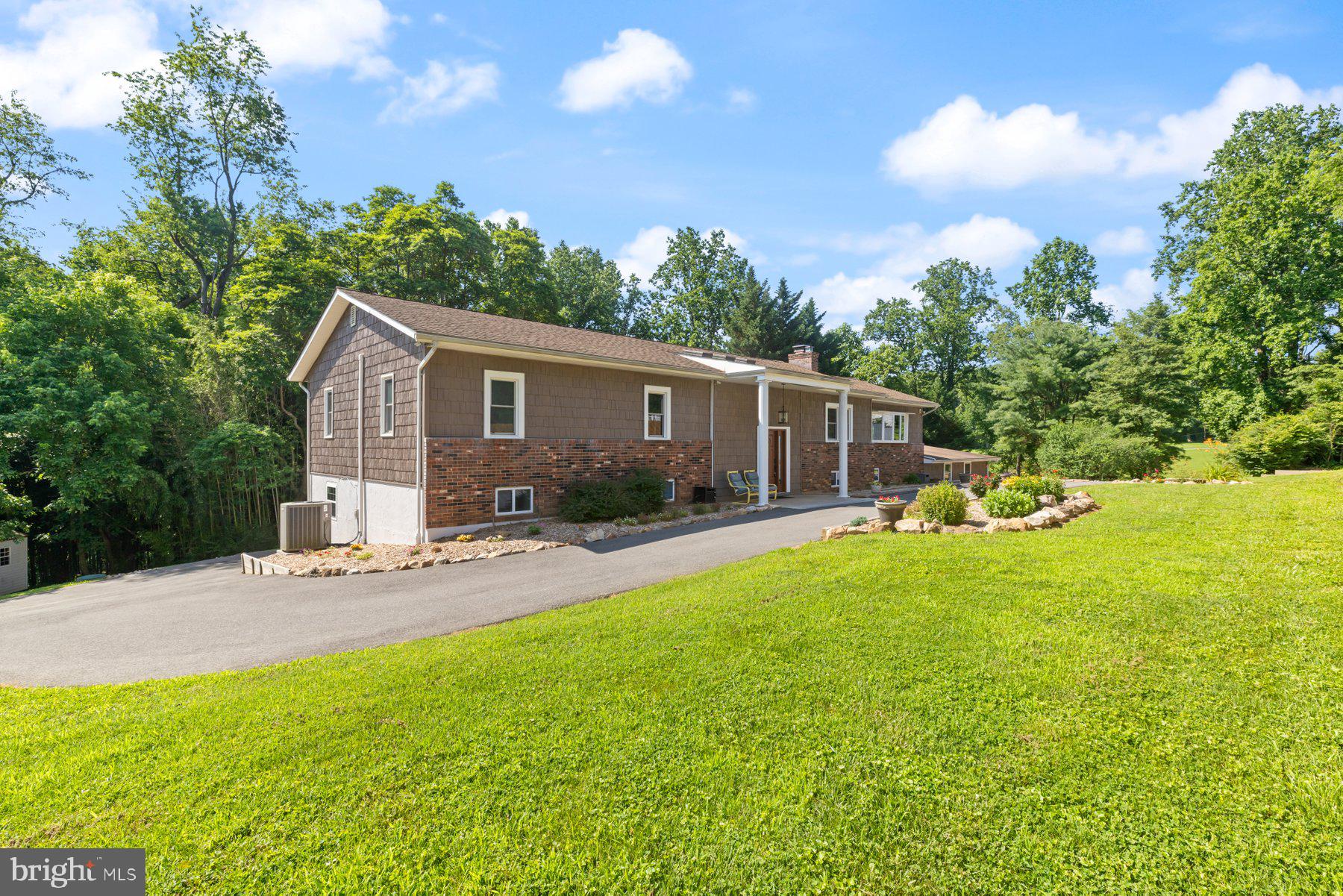 13033 BOTTOM ROAD