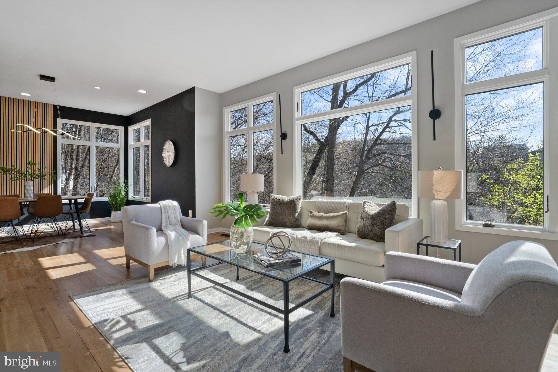 WOODRIDGE - Residential