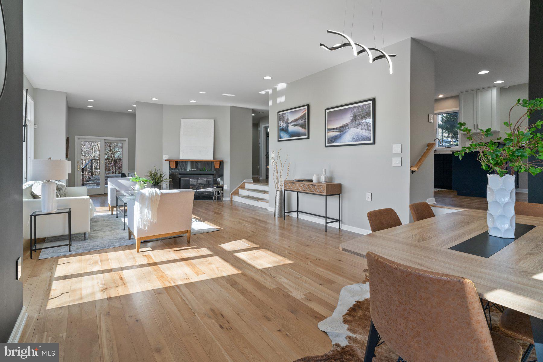 WOODRIDGE - Residential