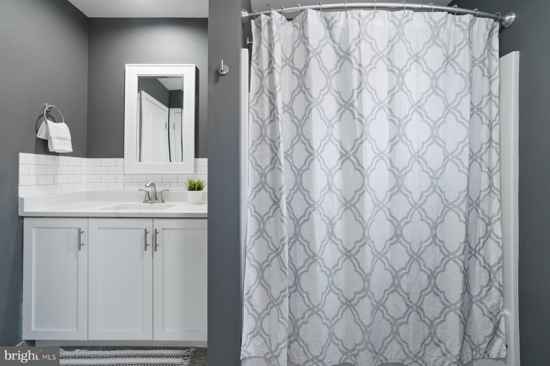 WOODRIDGE - Residential