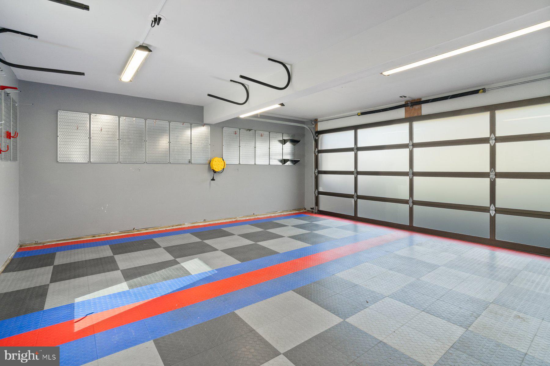 WOODRIDGE - Residential