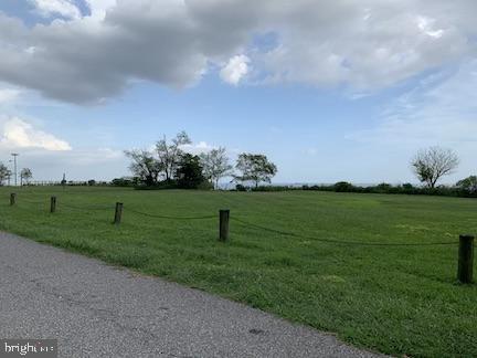 FRANKLIN MANOR BEACH - Residential Lease