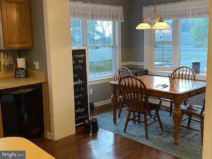 FRANKLIN MANOR BEACH - Residential Lease