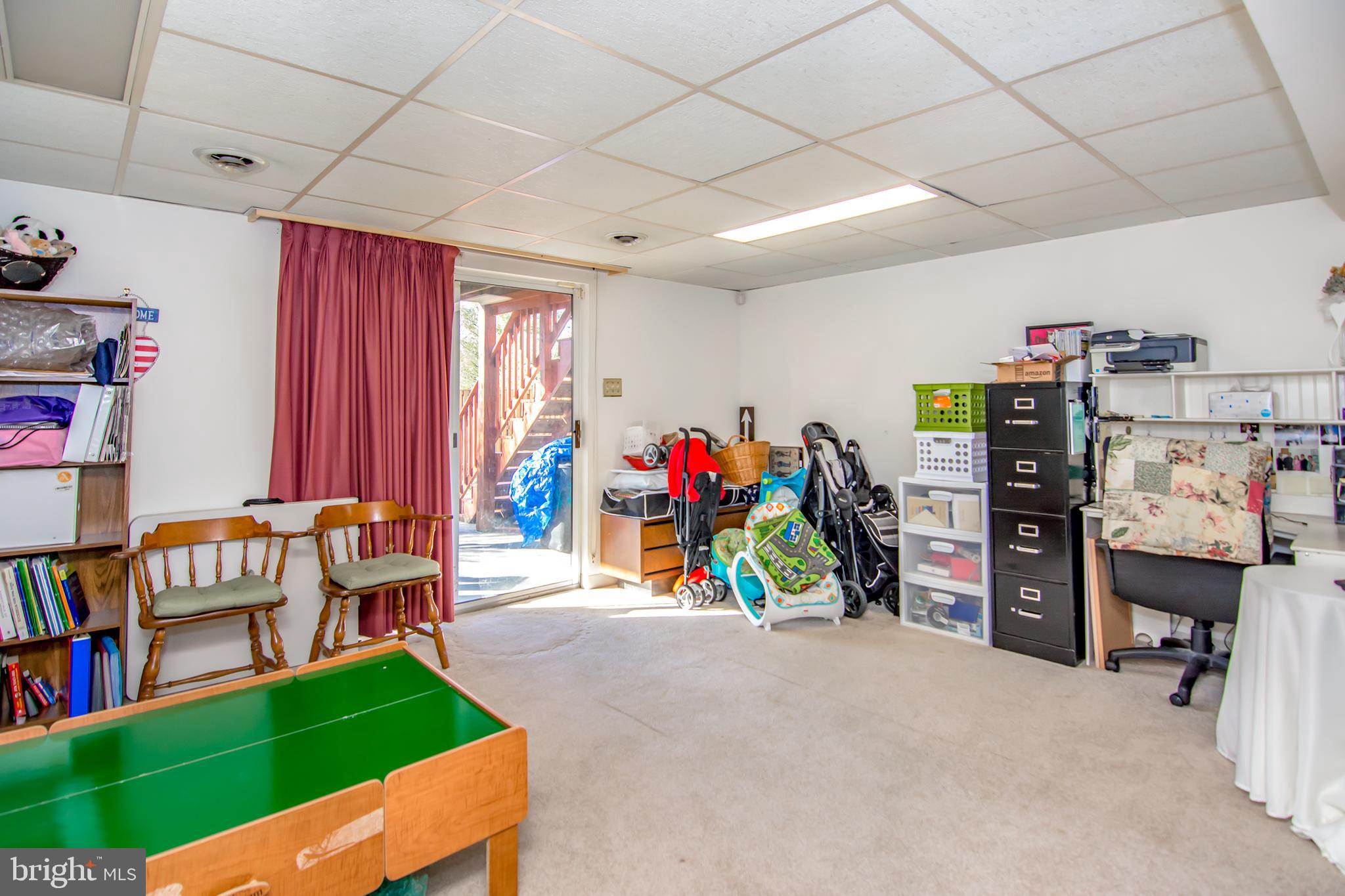 FAIRBROOK - Residential