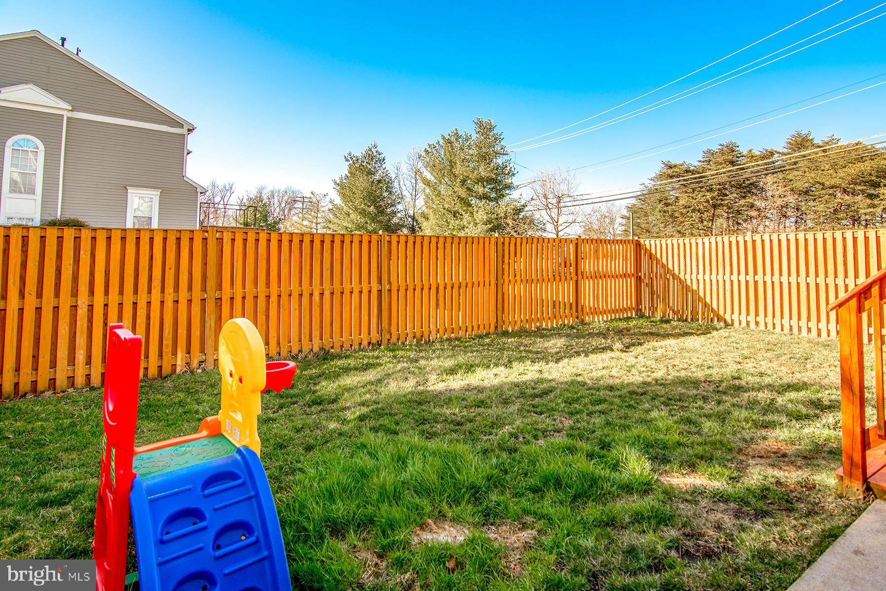 FAIRBROOK - Residential