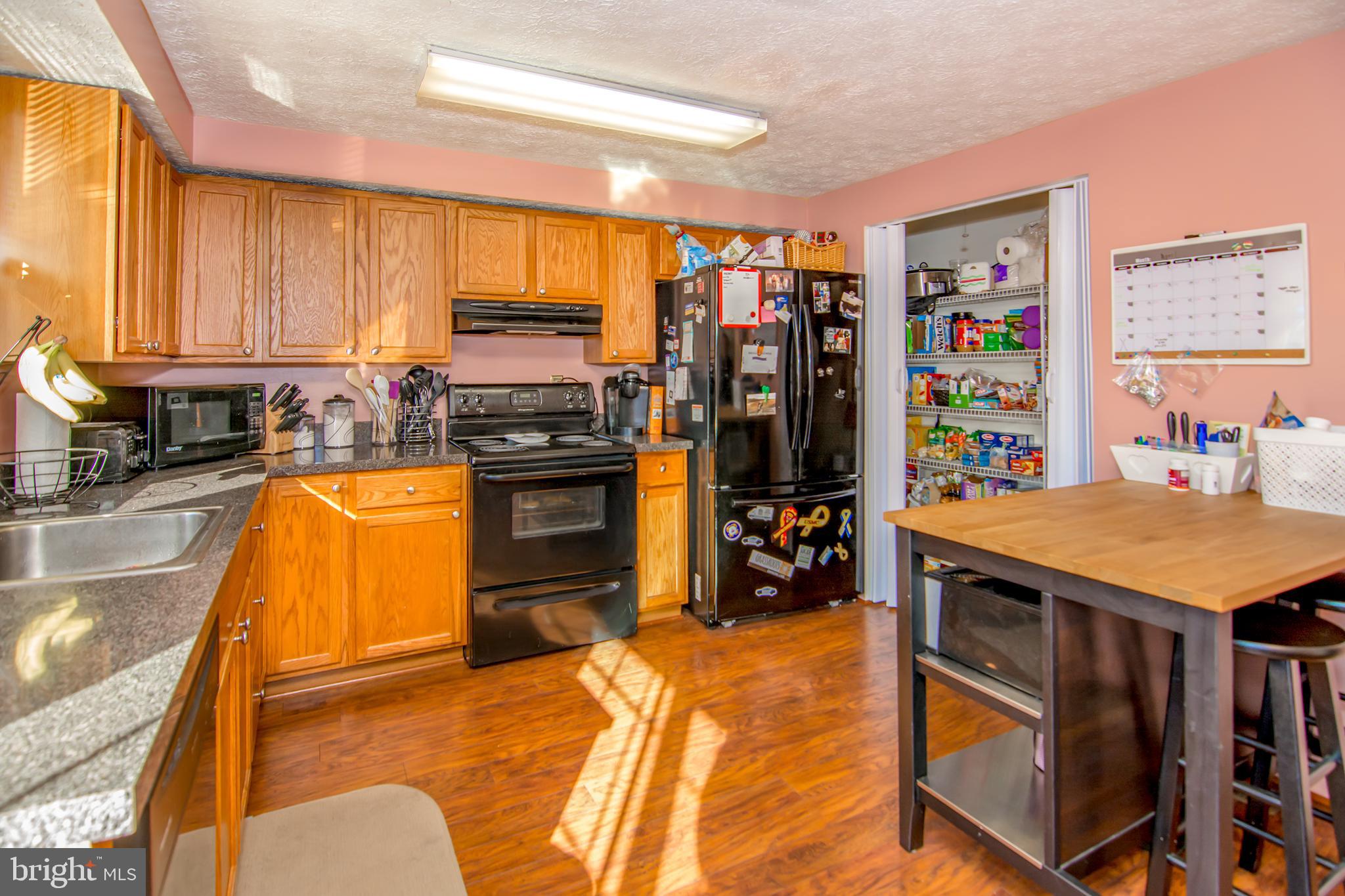 FAIRBROOK - Residential