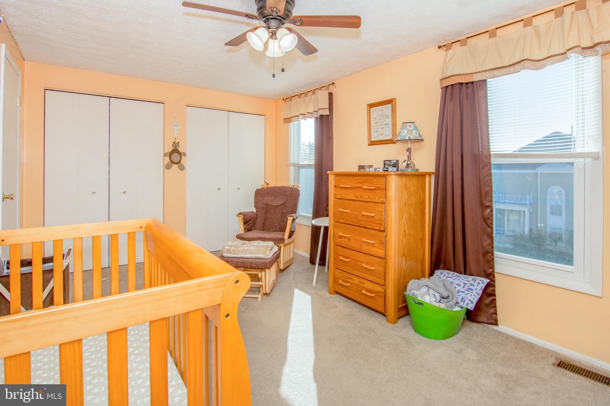 FAIRBROOK - Residential