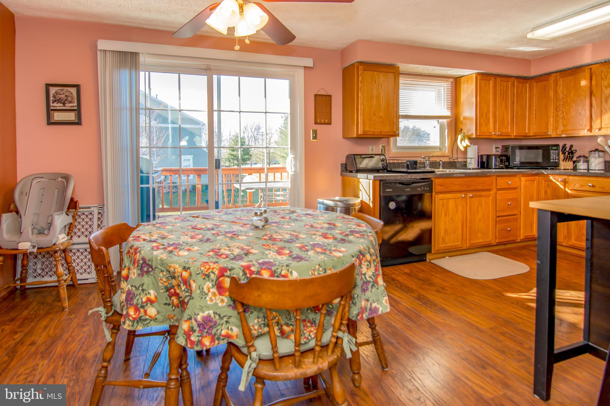 FAIRBROOK - Residential