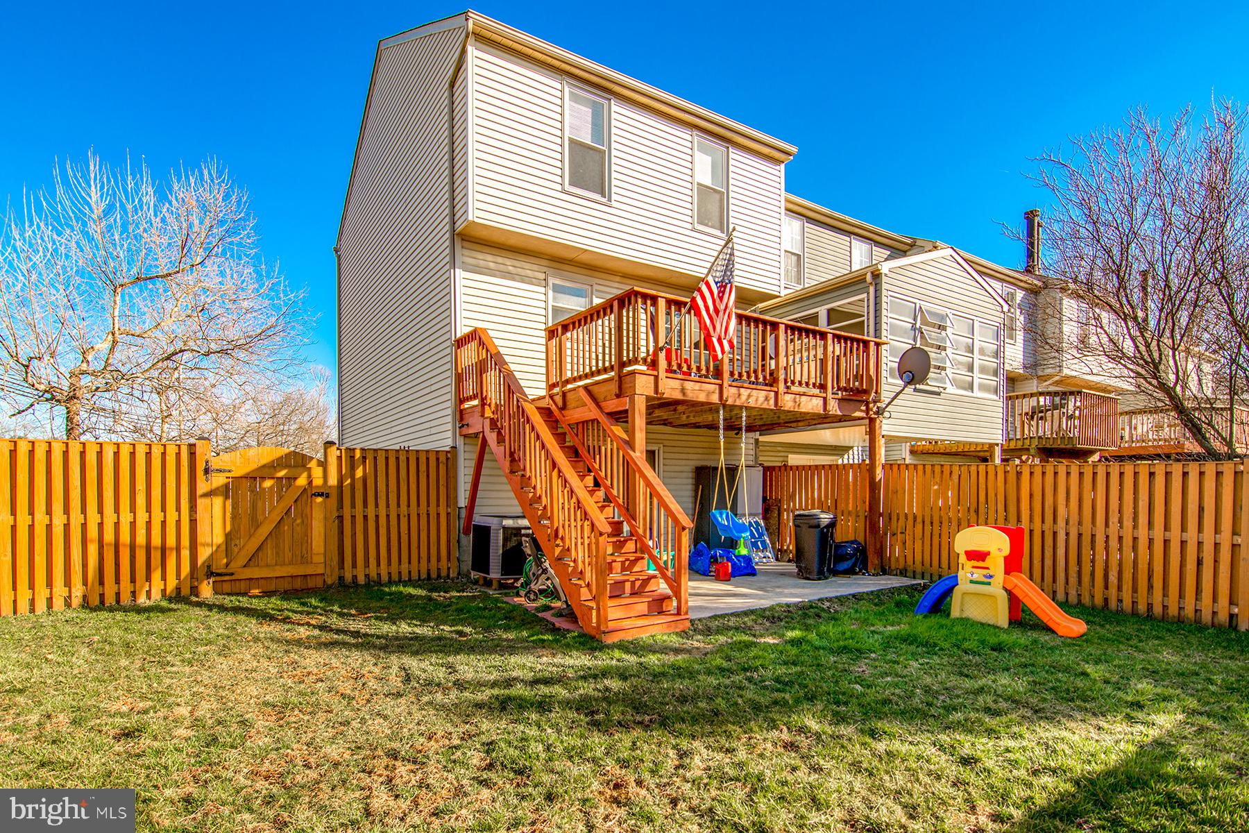 FAIRBROOK - Residential