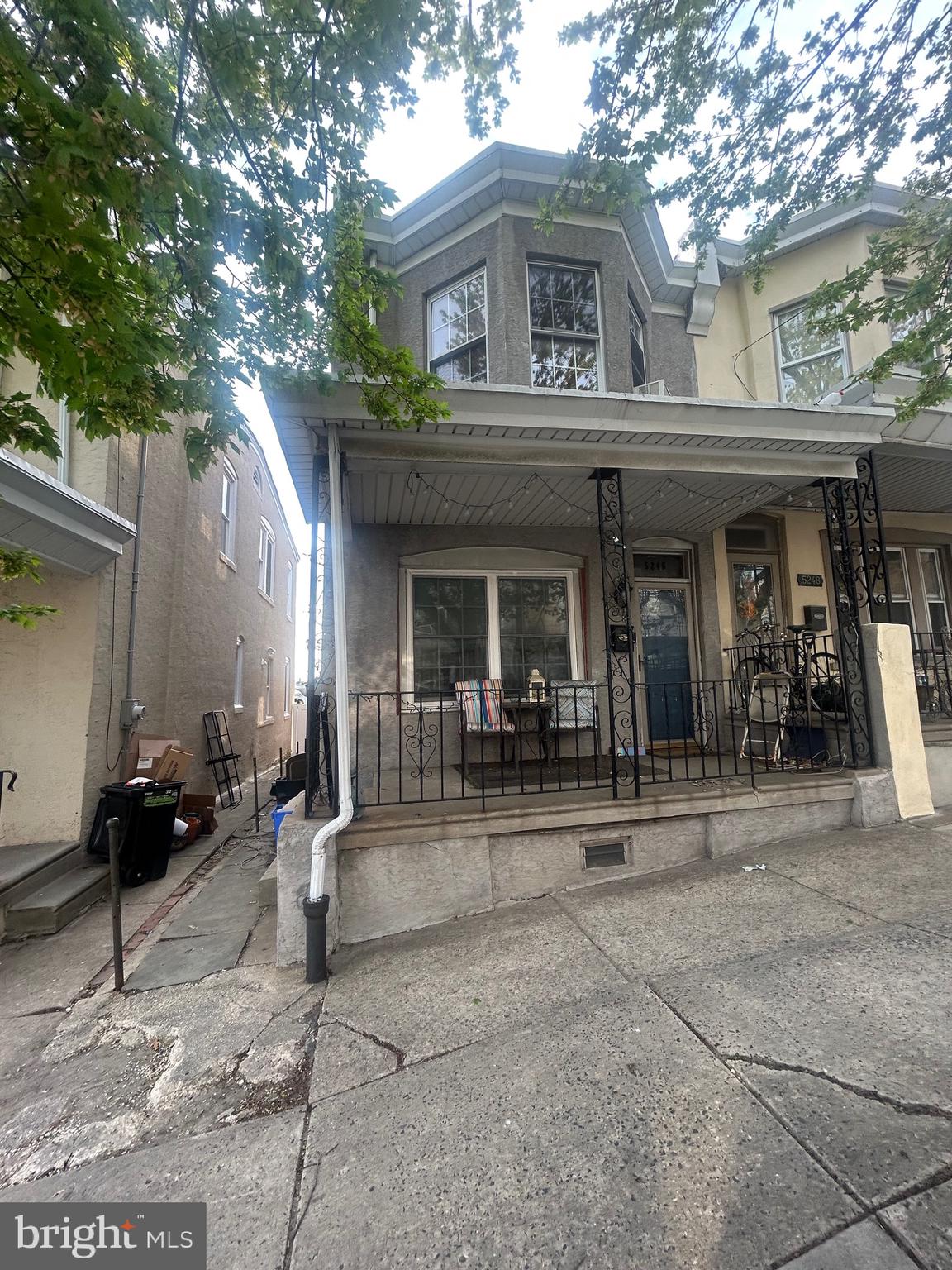Fixer upper in the heart of Roxborough priced to sell. This home features an open front porch, private rear yard, hardwood floors, walk out basement, spacious rooms. Property in need of TLC. Prime location!