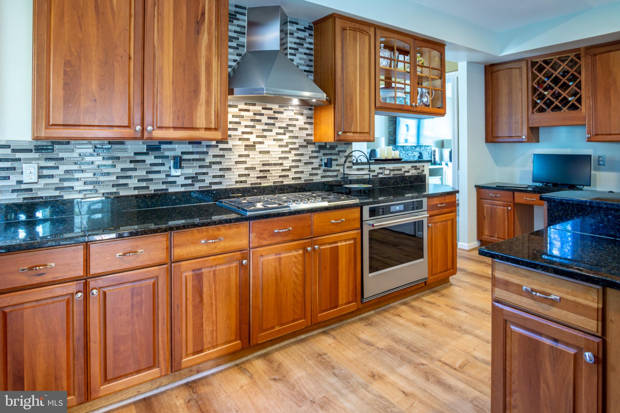 2210 AUTUMN GLOW COURT