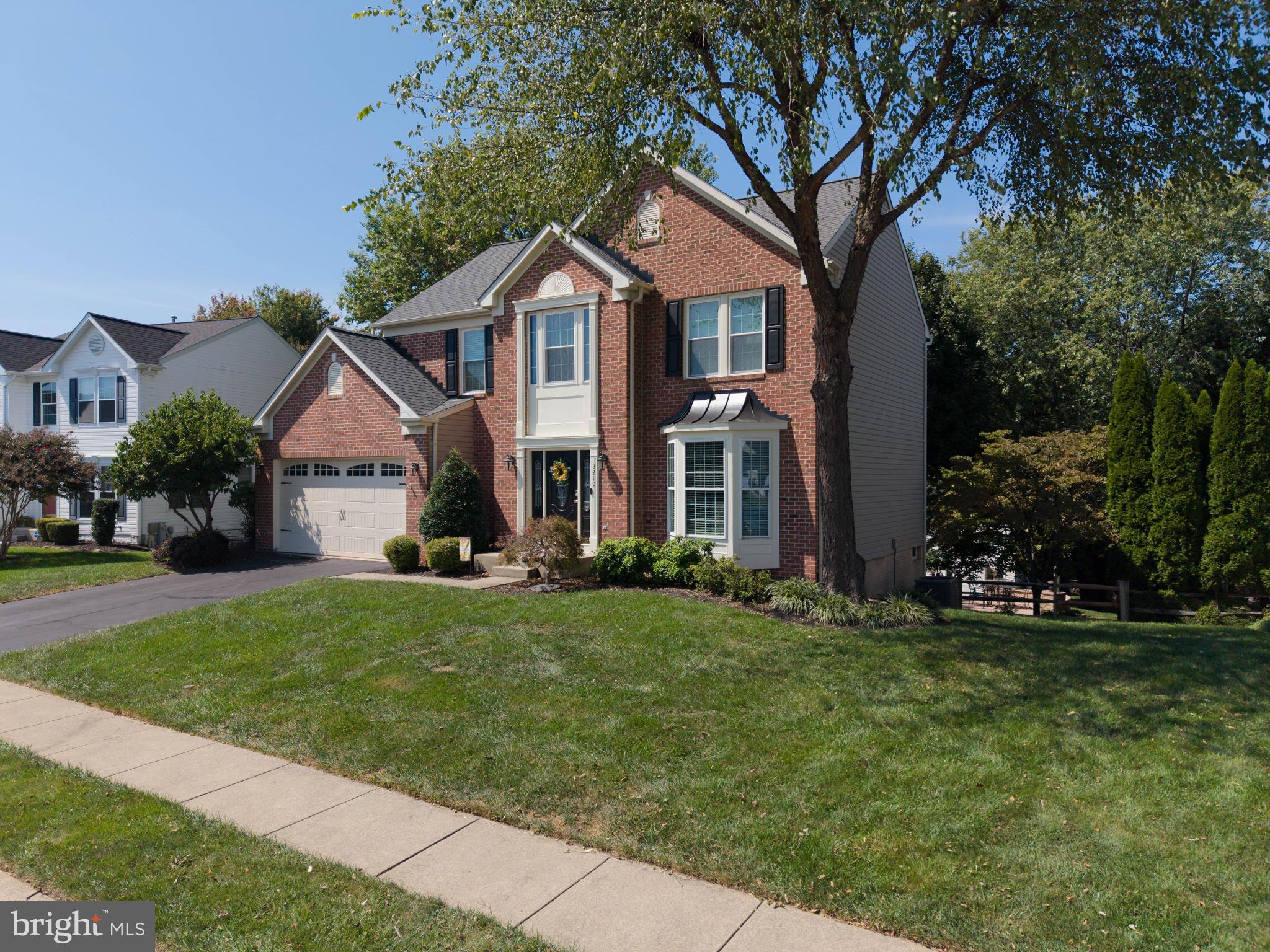 2210 AUTUMN GLOW COURT