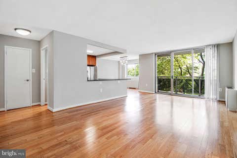 Condo For Sale - 7333 New Hampshire Avenue #420W<br/> Montgomery County, TAKOMA PARK, MD 20912