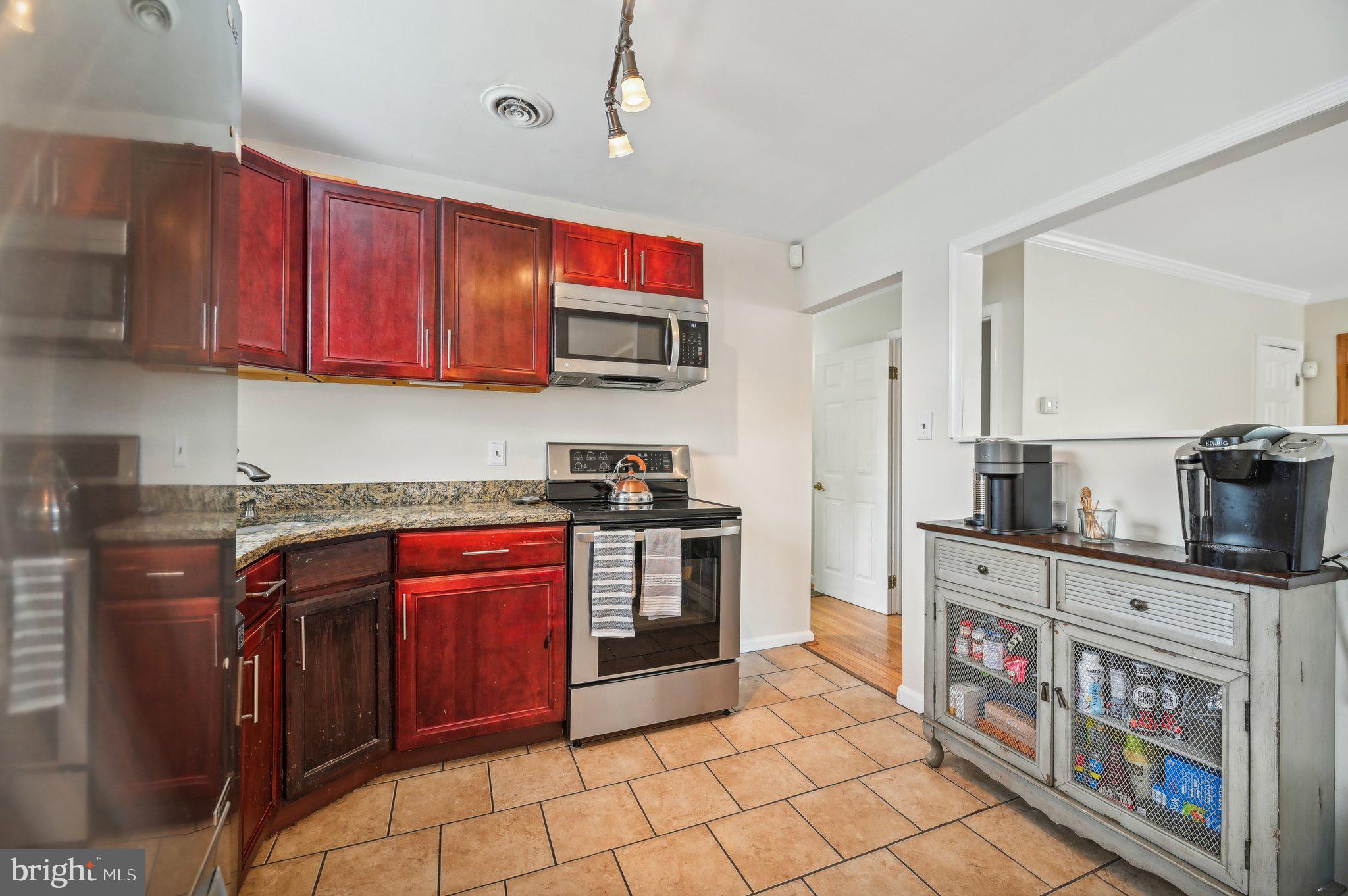 AUTH VILLAGE - Residential