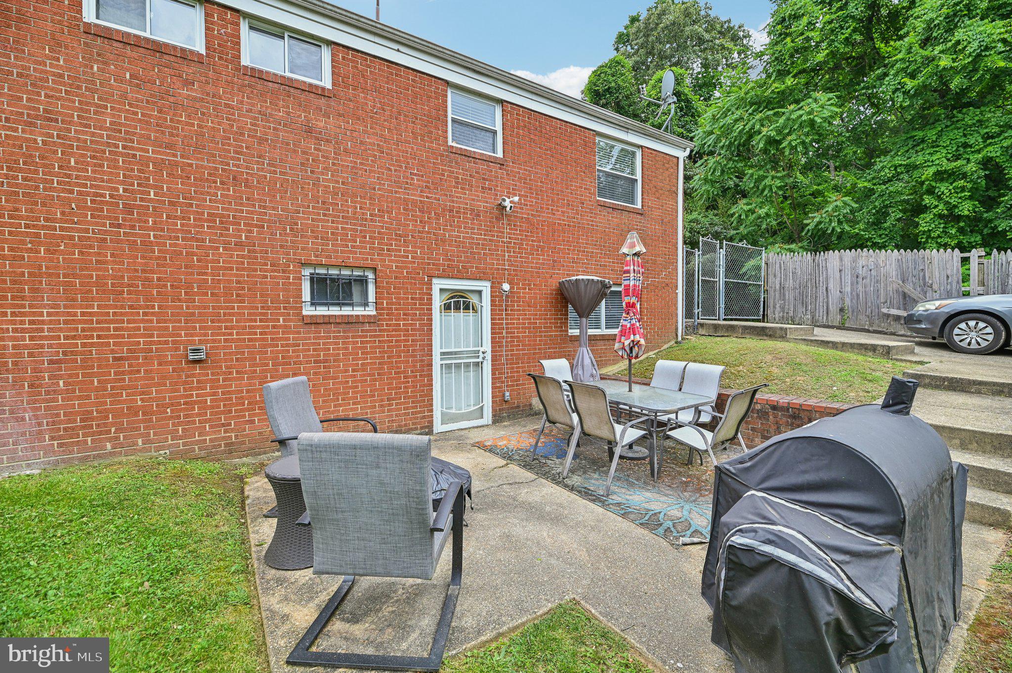 AUTH VILLAGE - Residential