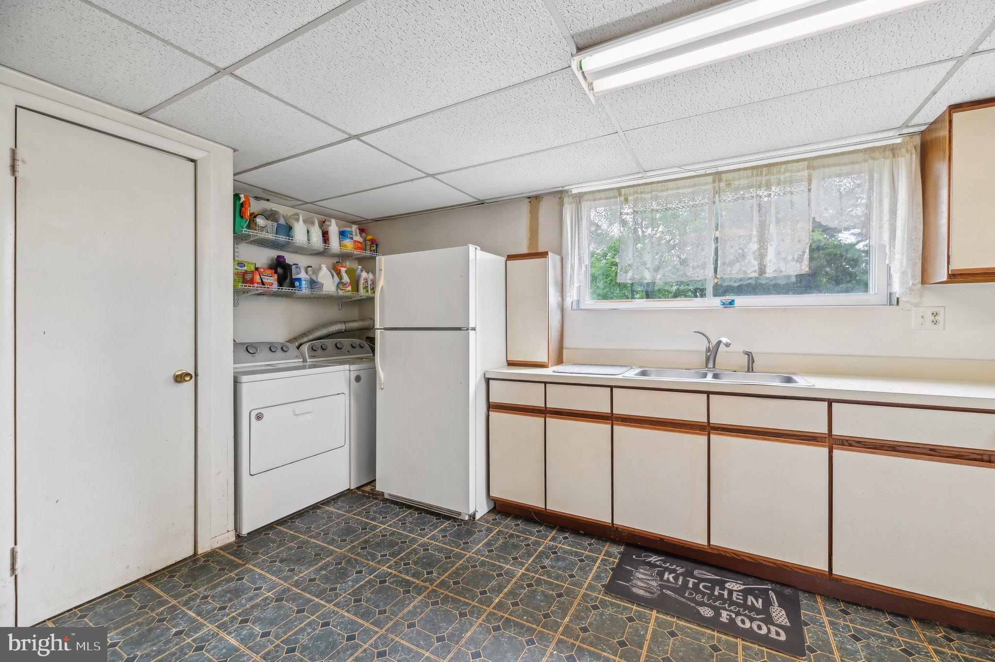 AUTH VILLAGE - Residential