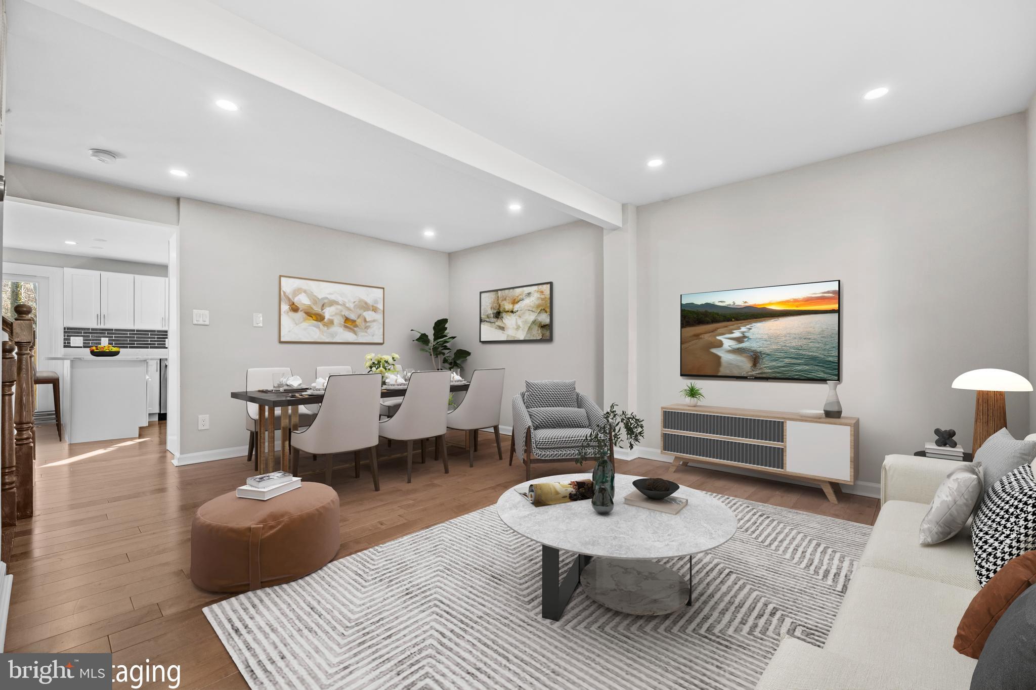 COURTS OF TYSONS - Residential