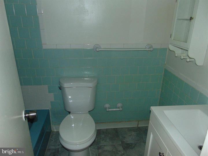 OCCOQUAN RIDGE CONDO - Residential Lease