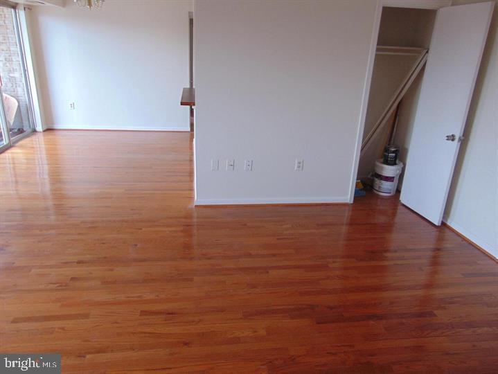 OCCOQUAN RIDGE CONDO - Residential Lease