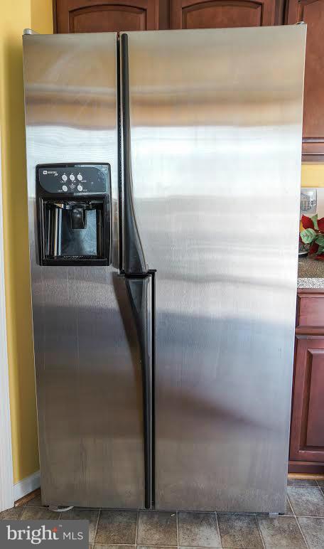 WAYSIDE VILLAGE - Residential