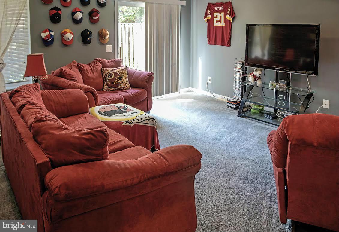 WAYSIDE VILLAGE - Residential