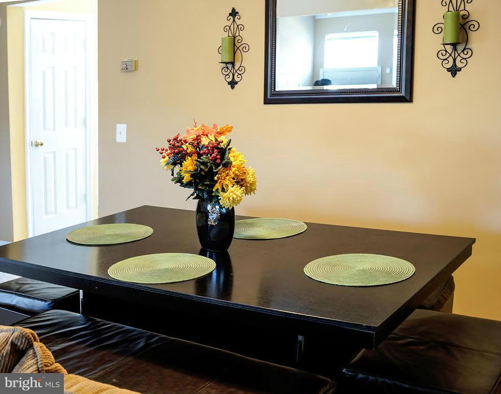 WAYSIDE VILLAGE - Residential