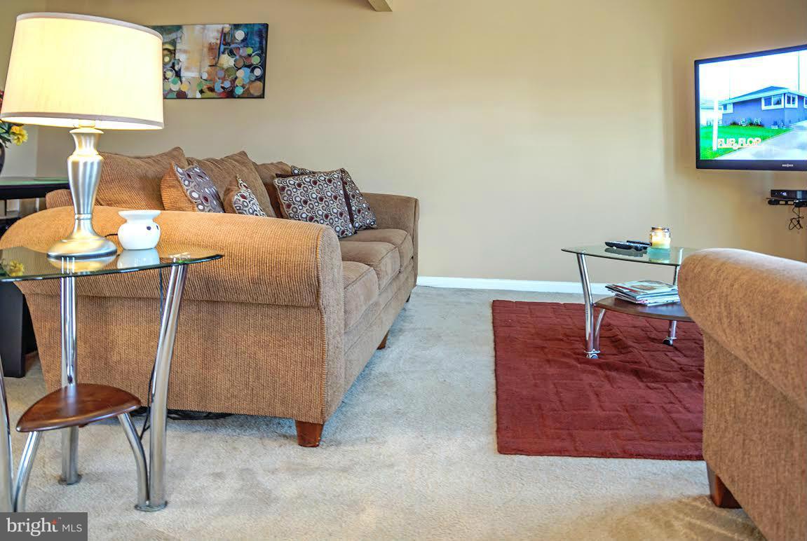 WAYSIDE VILLAGE - Residential