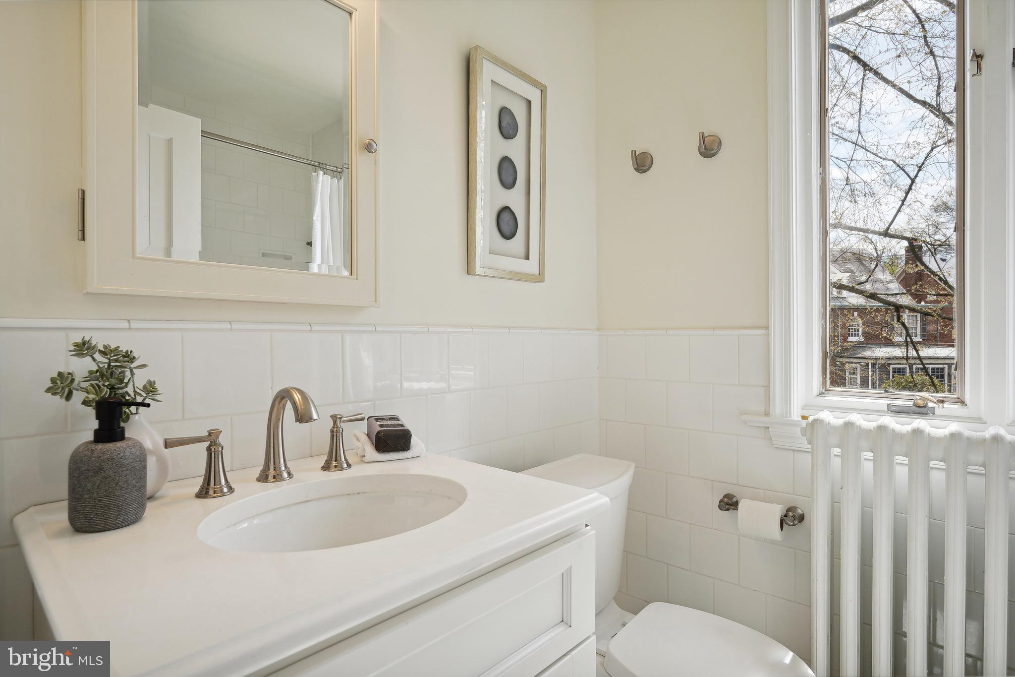 CHEVY CHASE VILLAGE - Residential