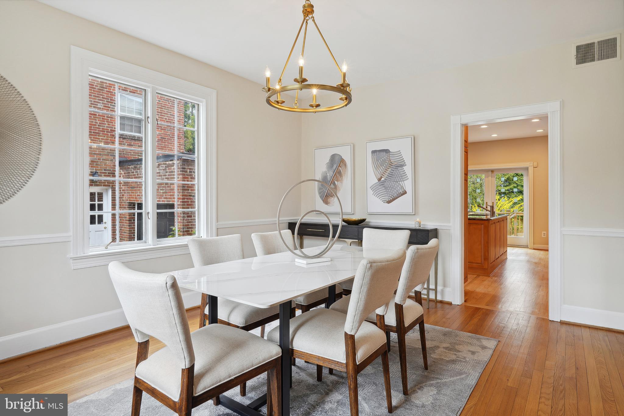 CHEVY CHASE VILLAGE - Residential