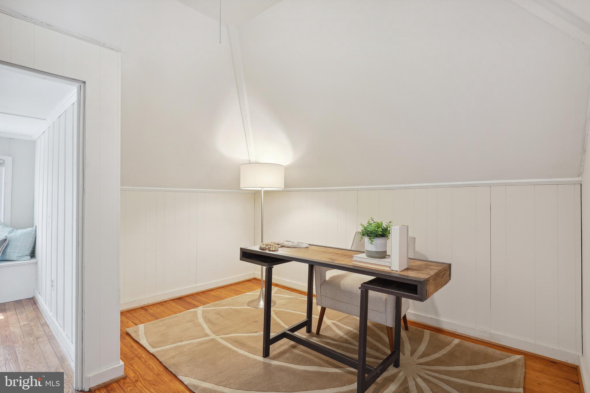 CHEVY CHASE VILLAGE - Residential