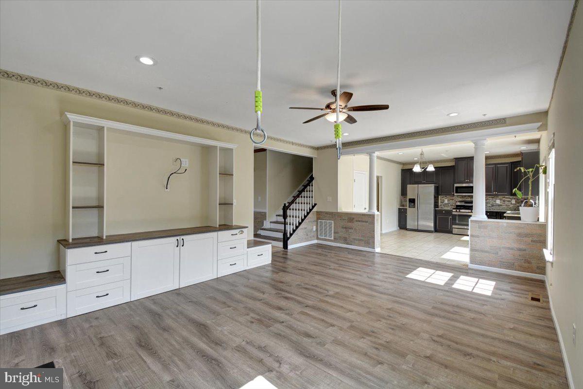 EAGLES REST - Residential