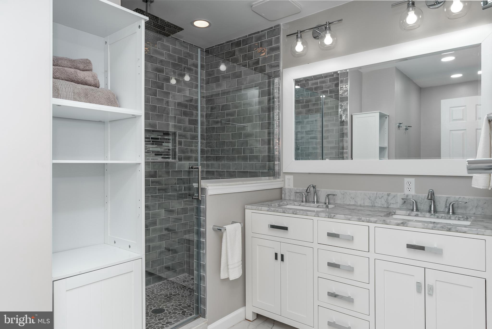 TERRACES OF WINDON - Residential