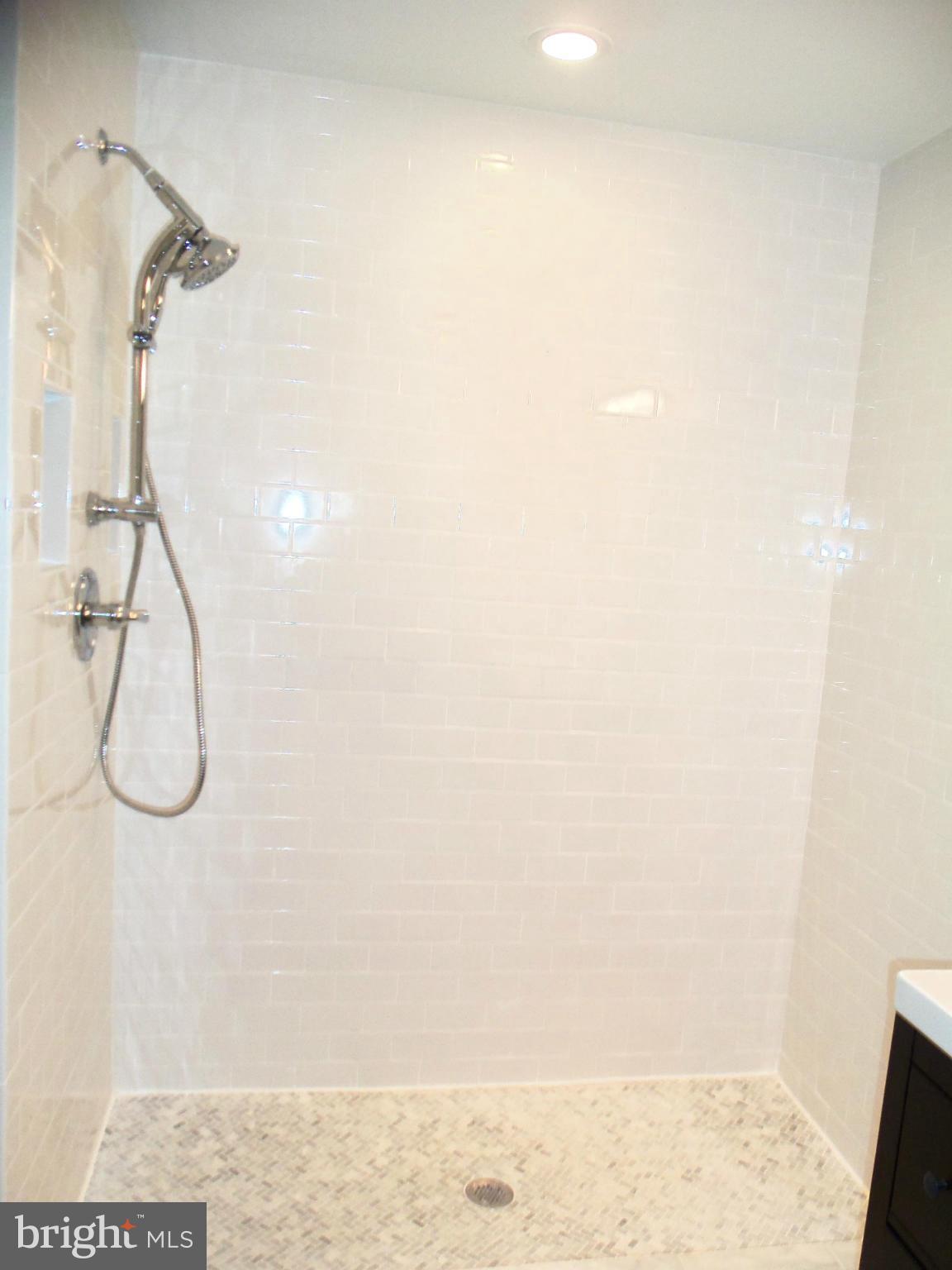 HOMEWOOD - Residential