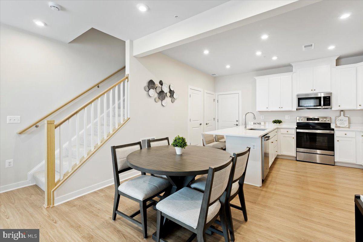 DULLES TECHNOLOGY - Residential