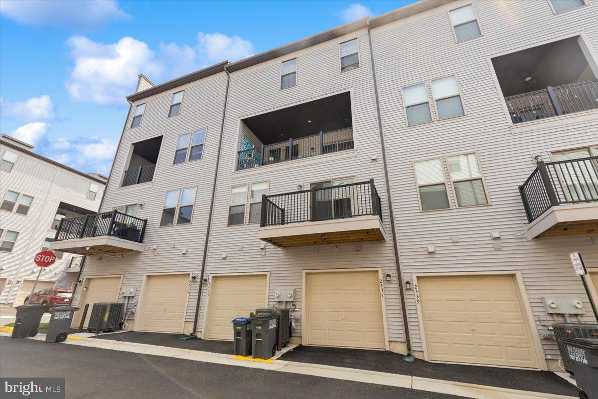 DULLES TECHNOLOGY - Residential