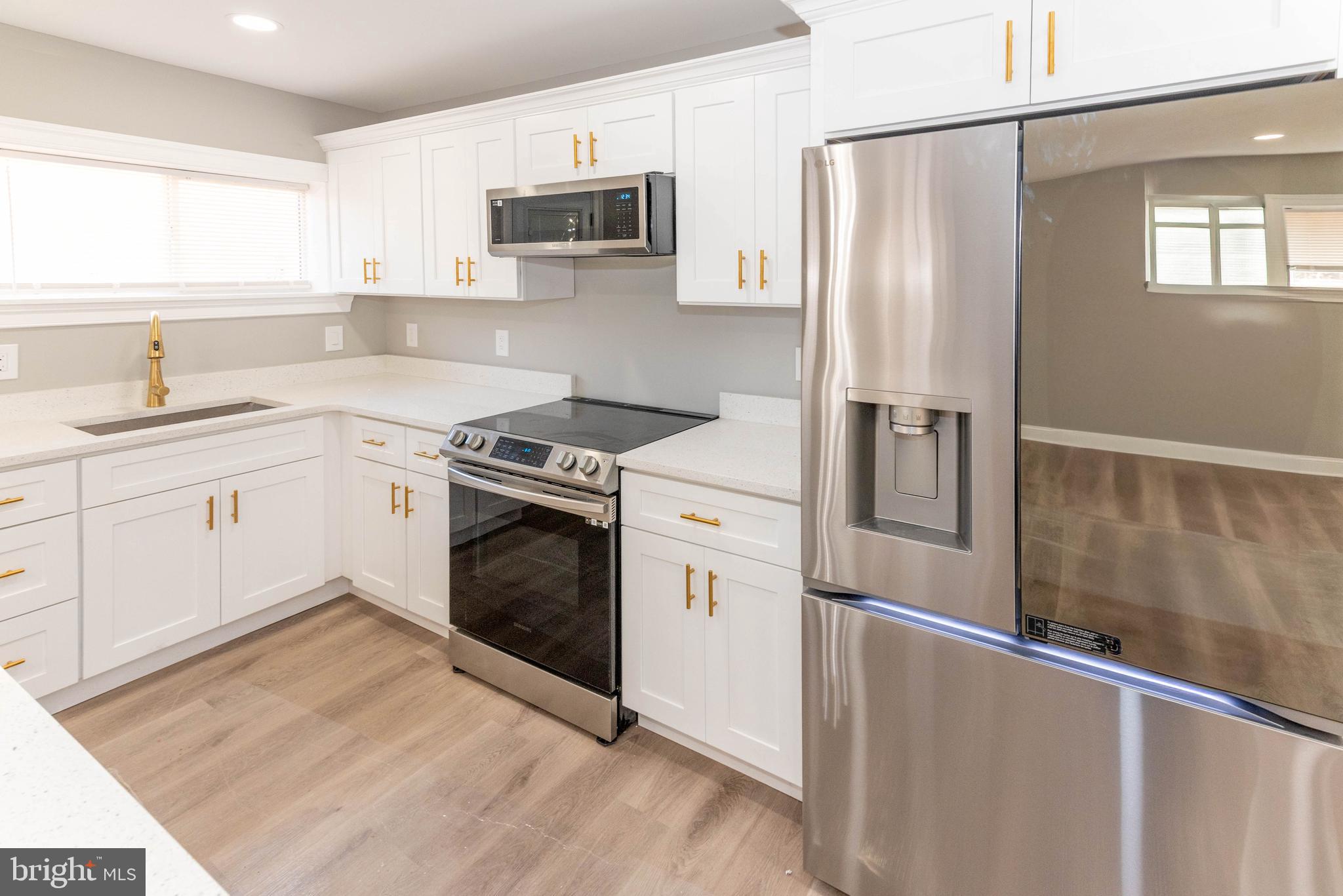 TWIN RIVER BEACH - Residential