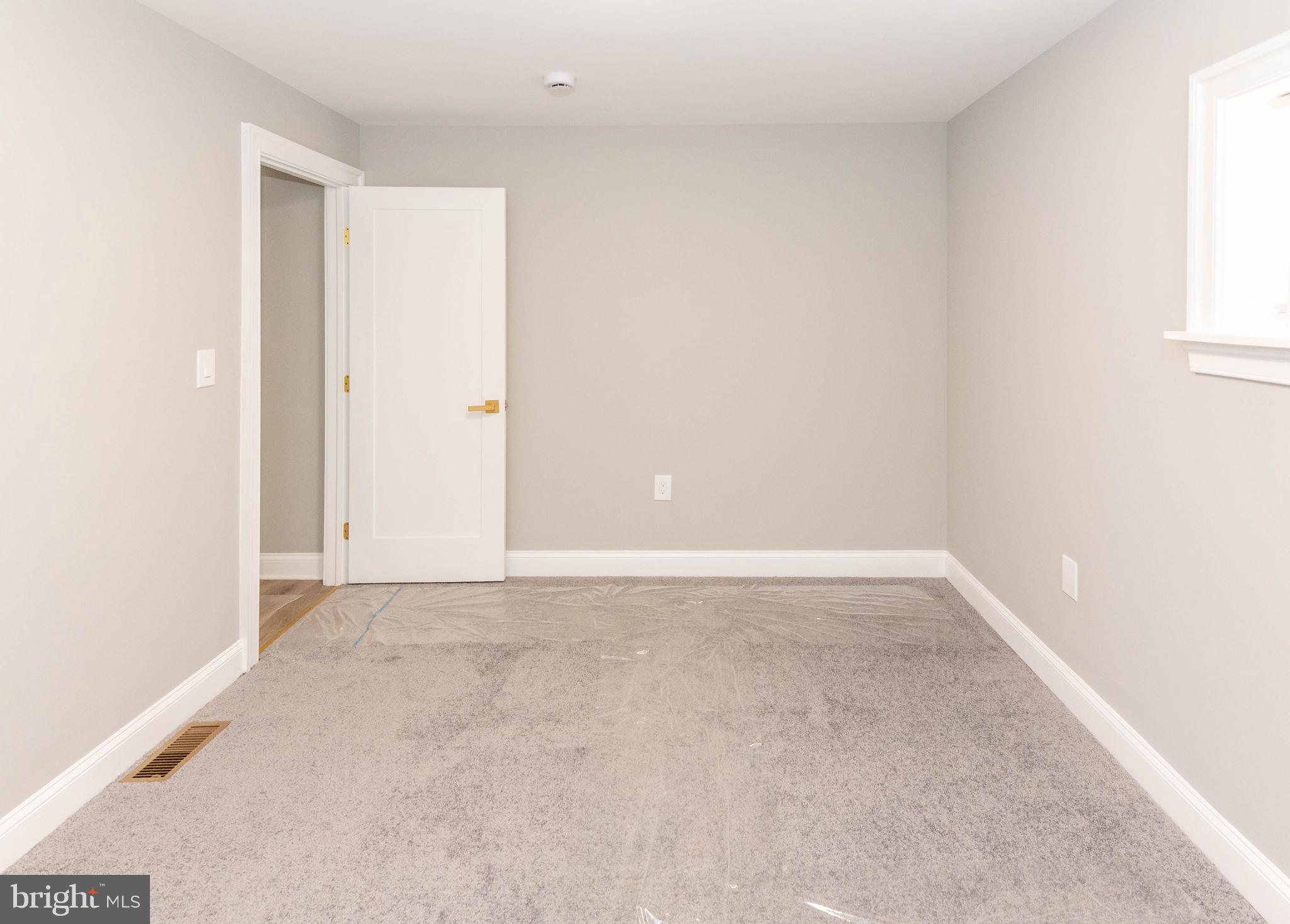 TWIN RIVER BEACH - Residential