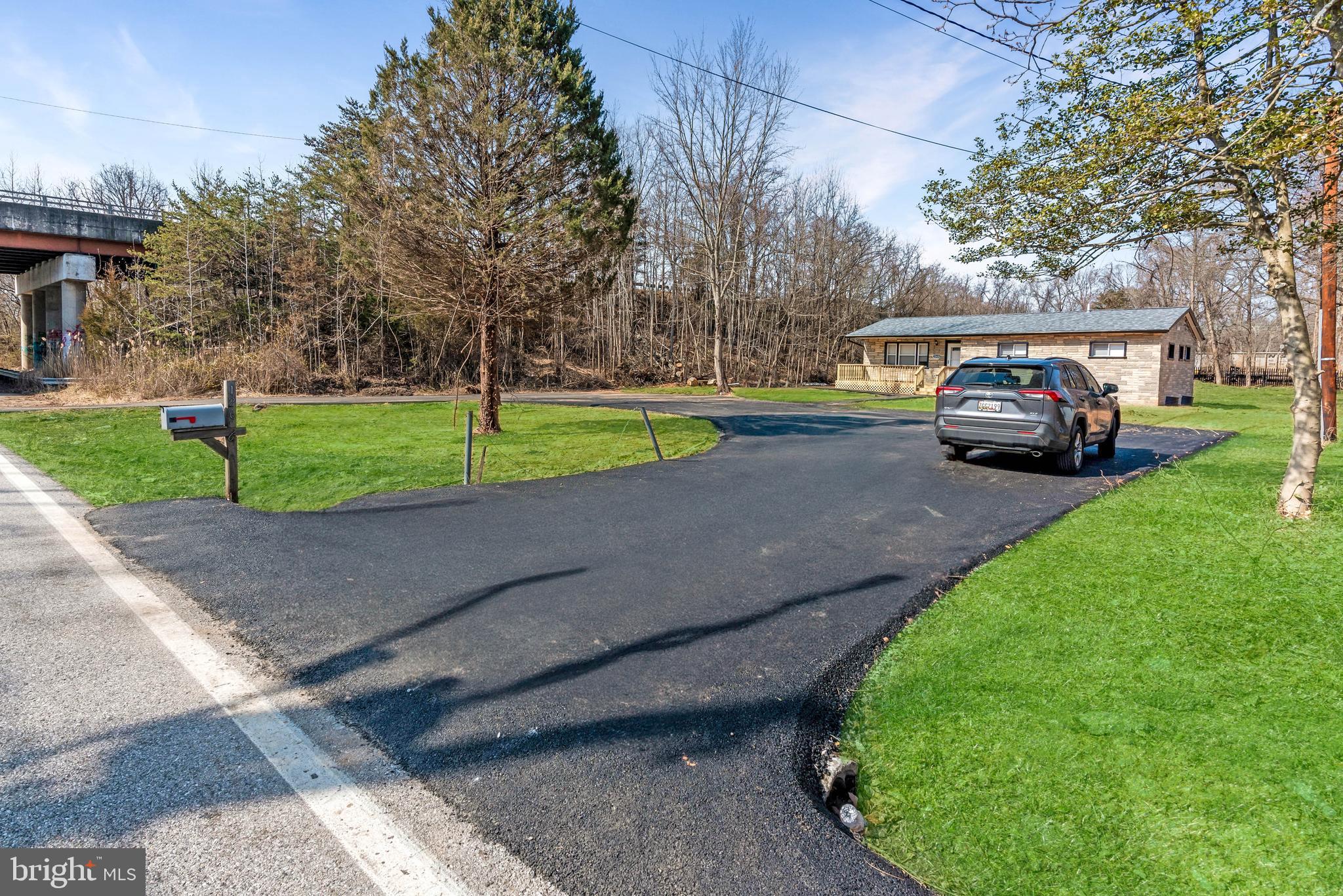TWIN RIVER BEACH - Residential