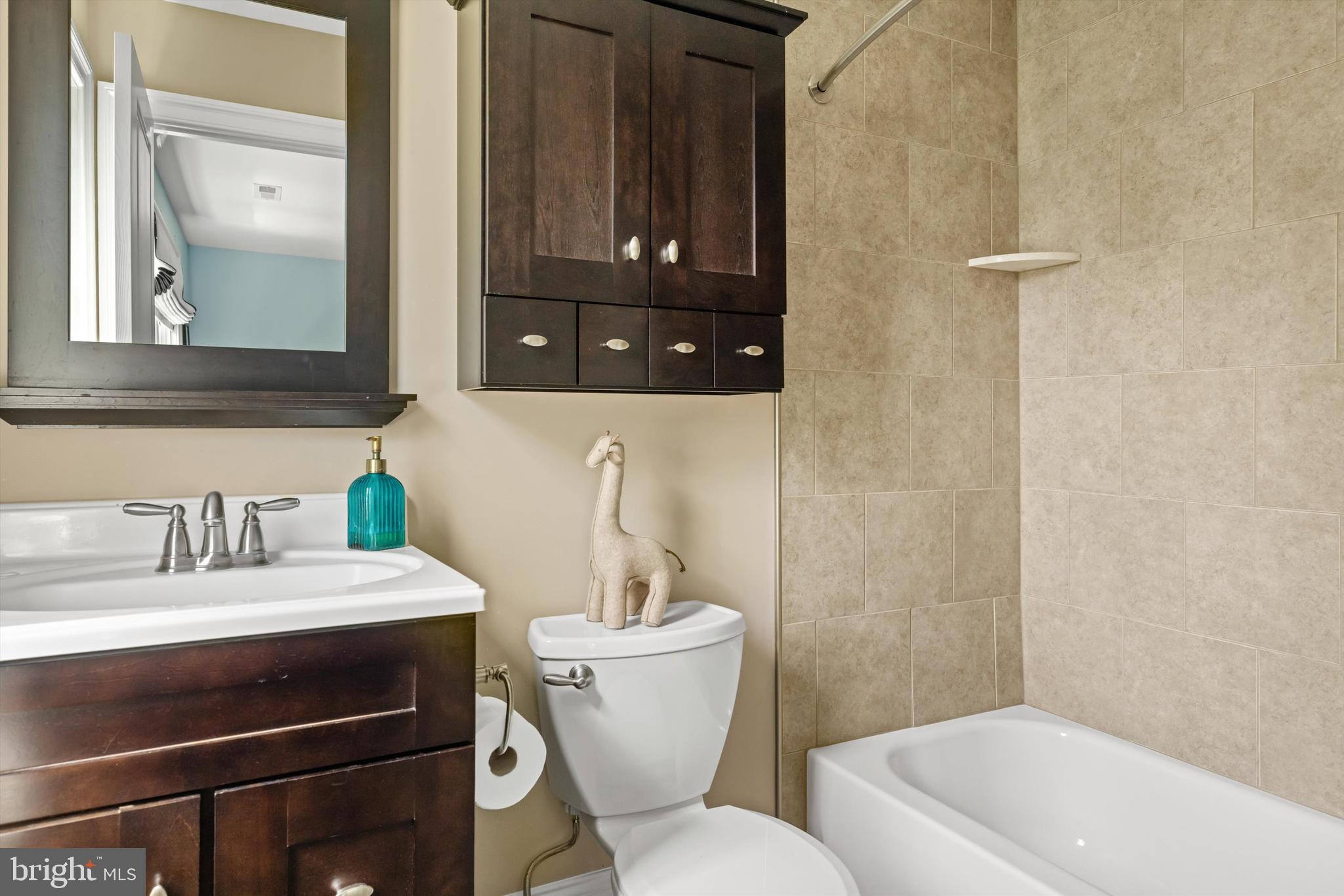 DOYLESTOWN BORO - Residential