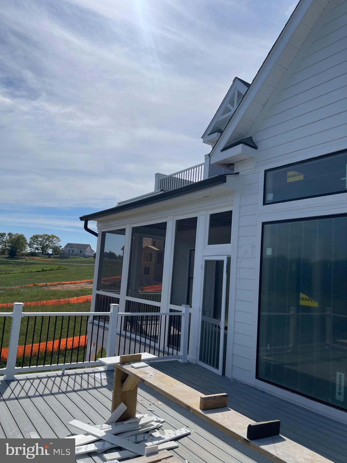 ROCK ISLAND LANDING - Residential