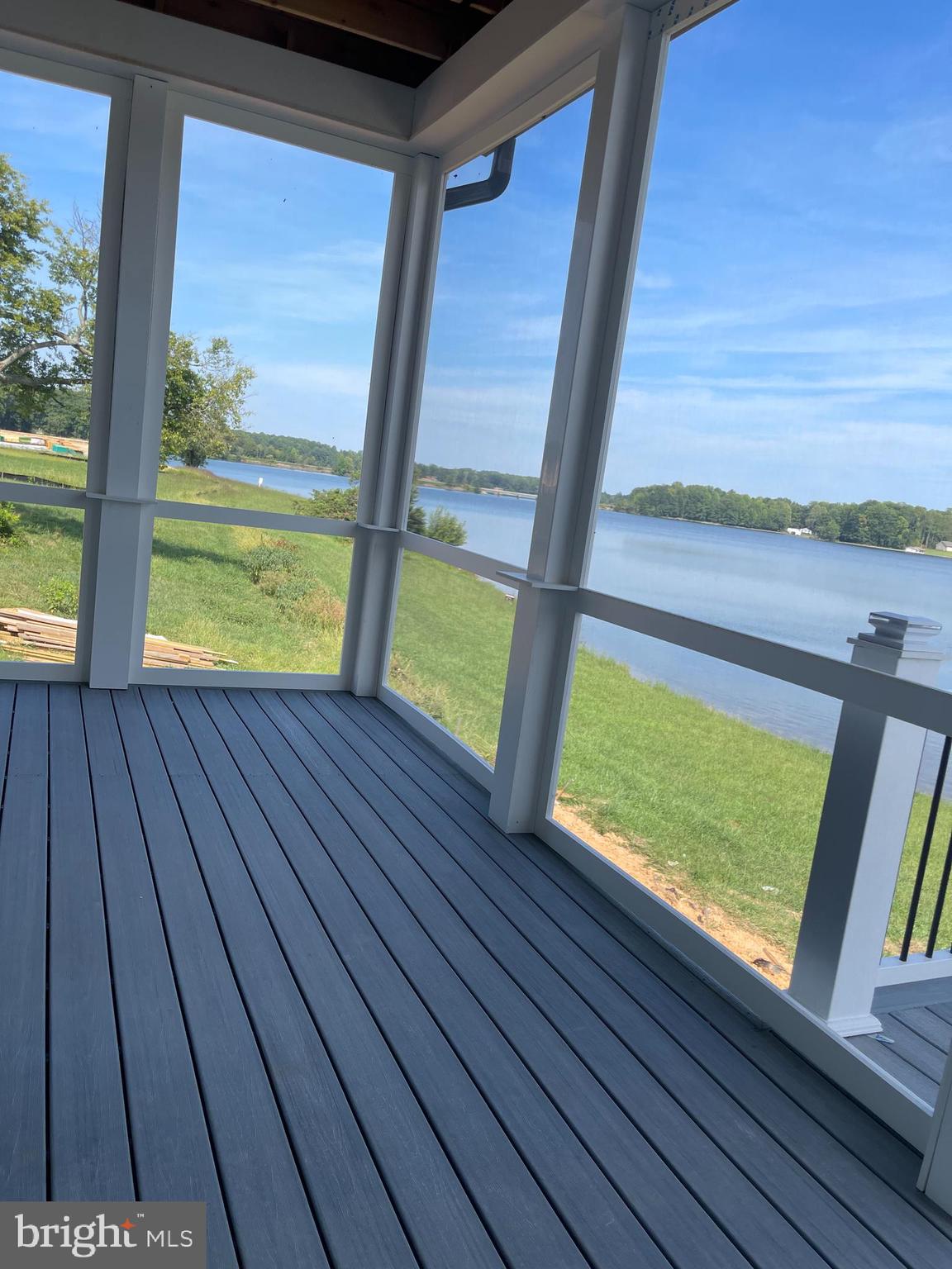 ROCK ISLAND LANDING - Residential