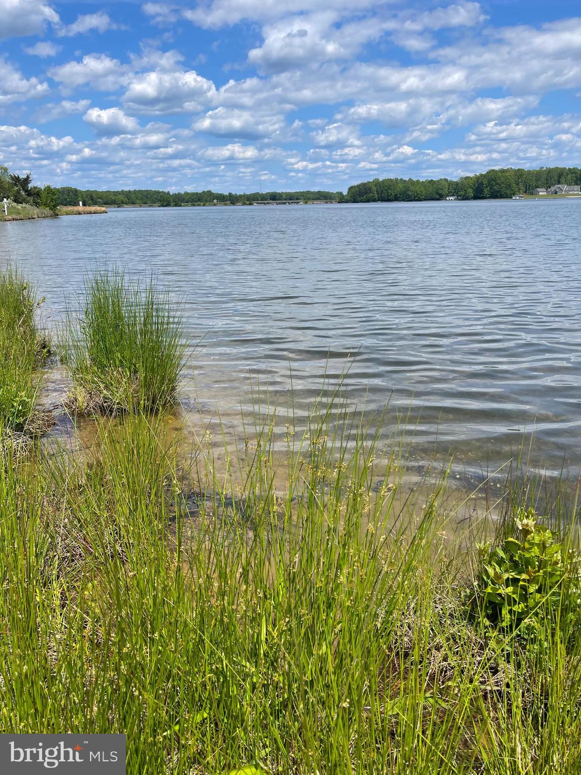 ROCK ISLAND LANDING - Residential