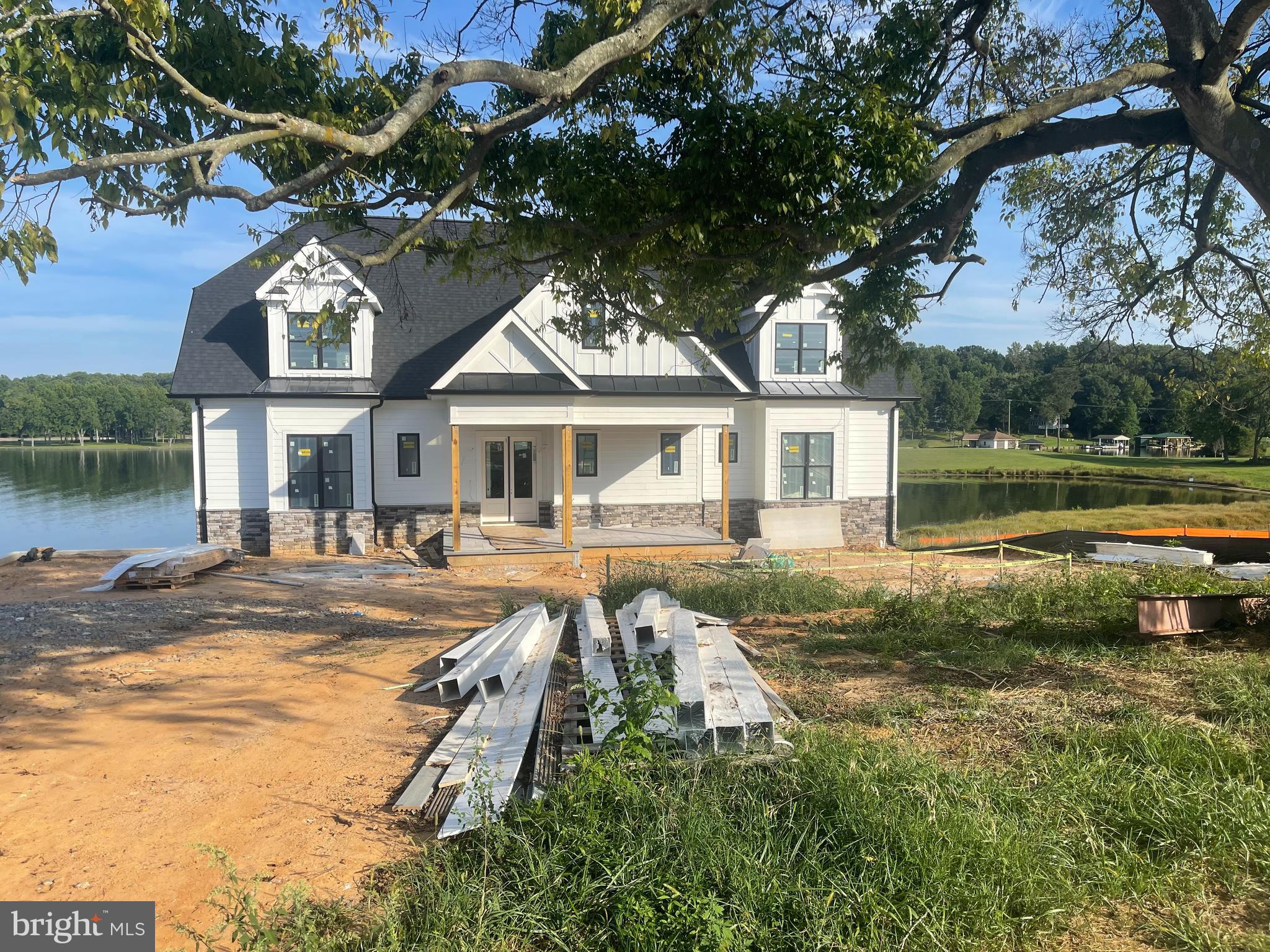 ROCK ISLAND LANDING - Residential