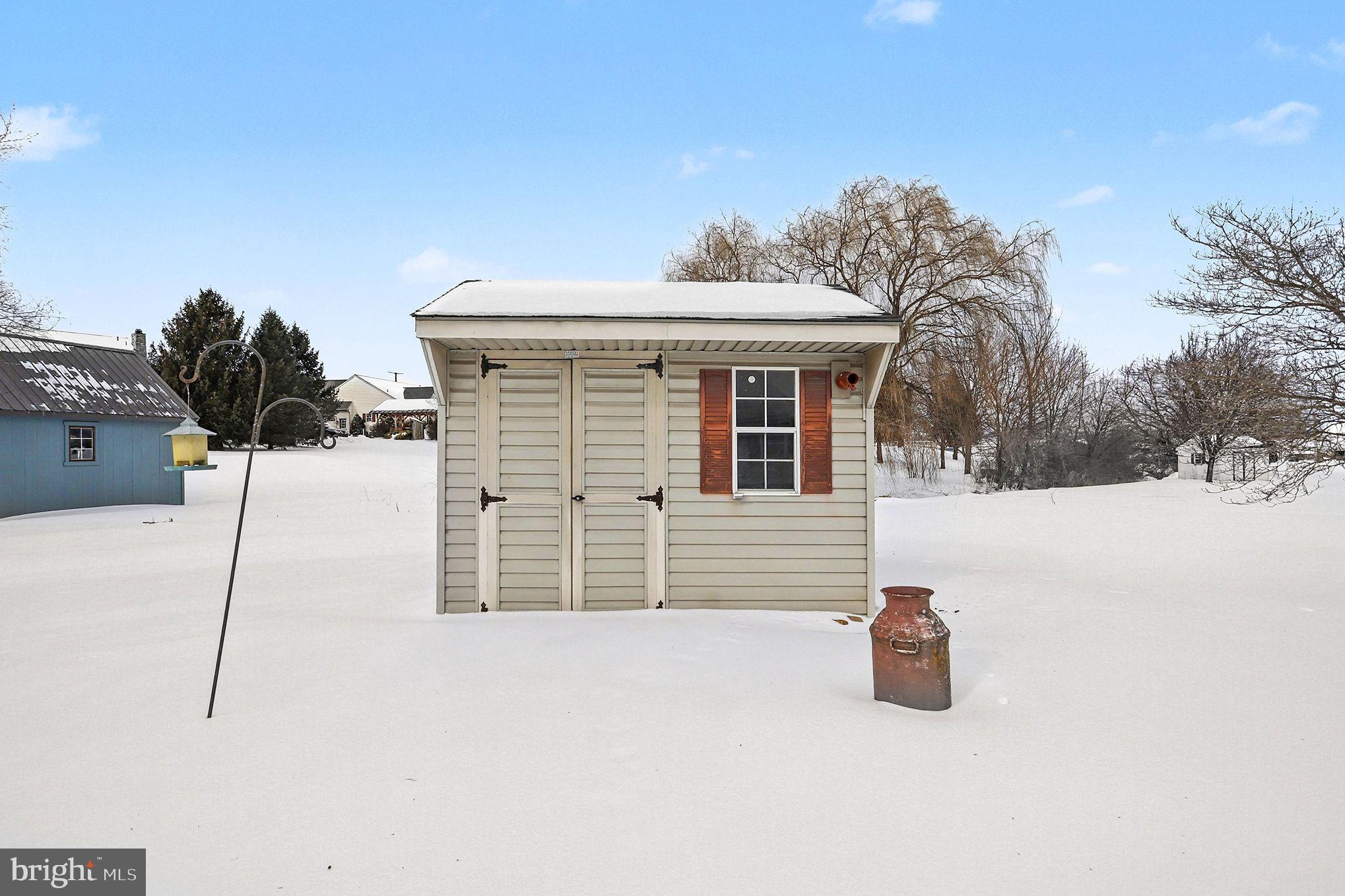 EAST EARL TWP - Residential