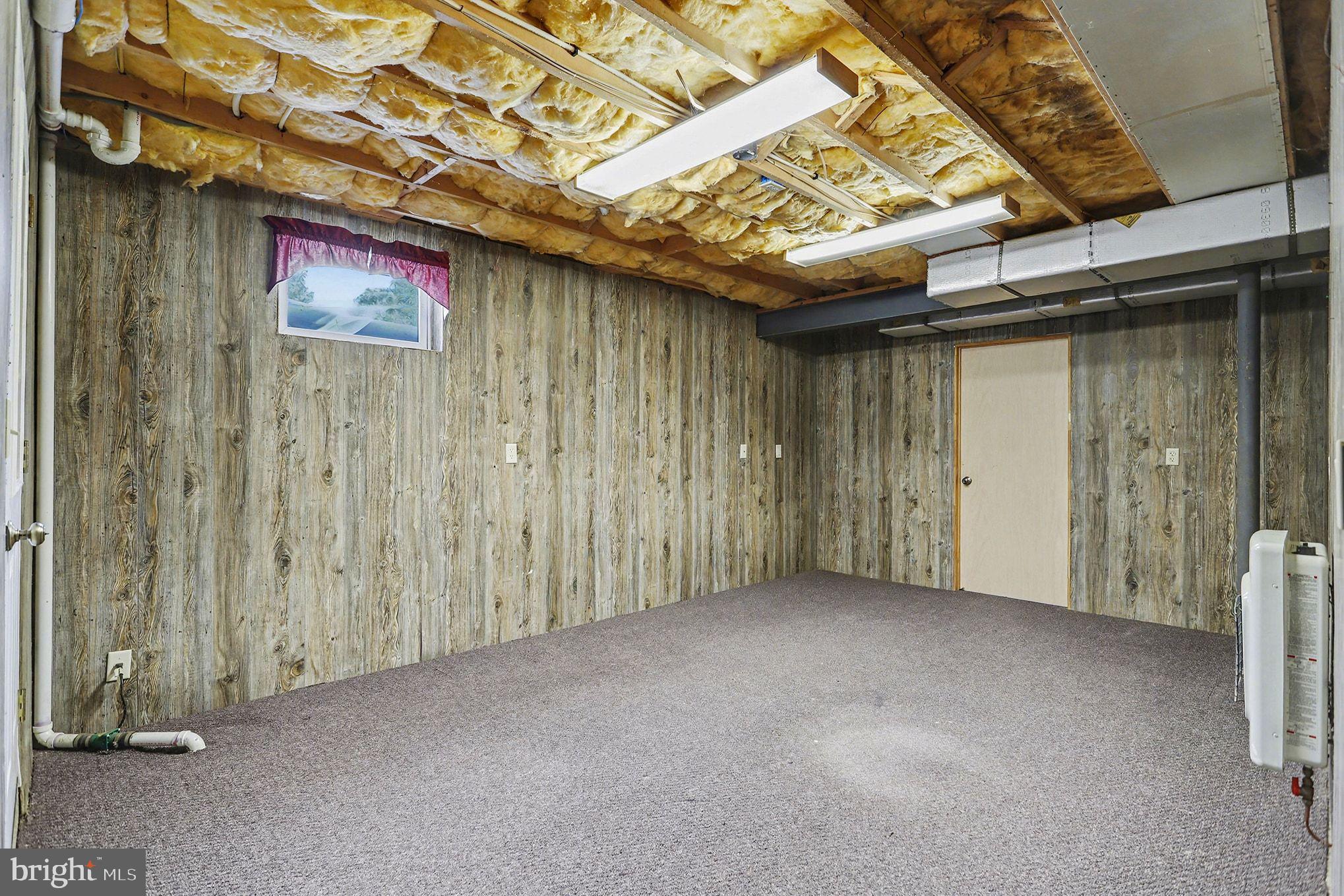 EAST EARL TWP - Residential